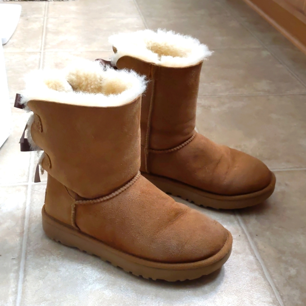 BAILEY BOW UGG BOOTS